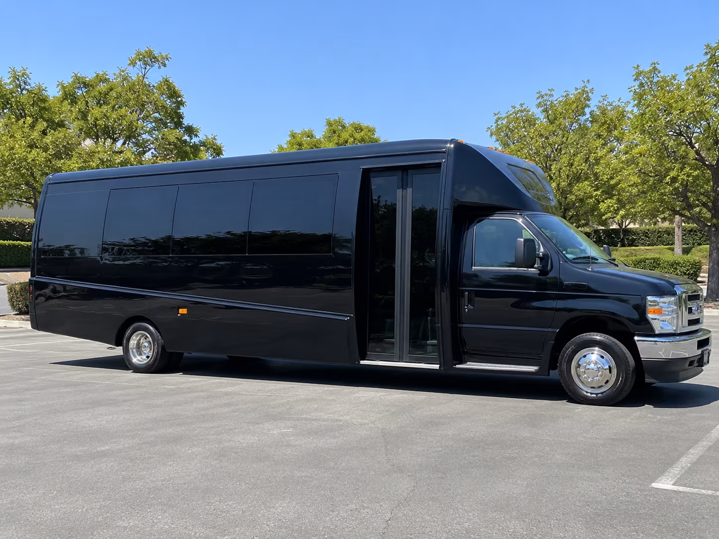 book your fort smith prom bus early river valley prom season fills fast