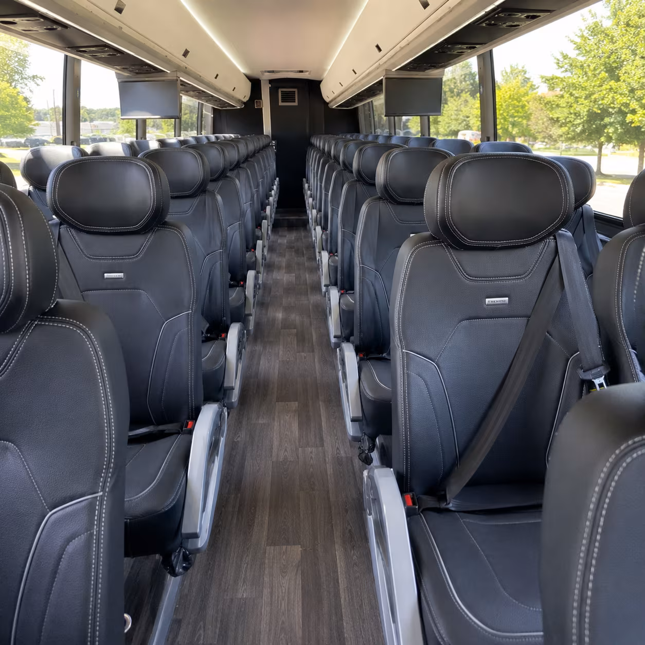 charter buses to arkansas razorbacks games from fort smith