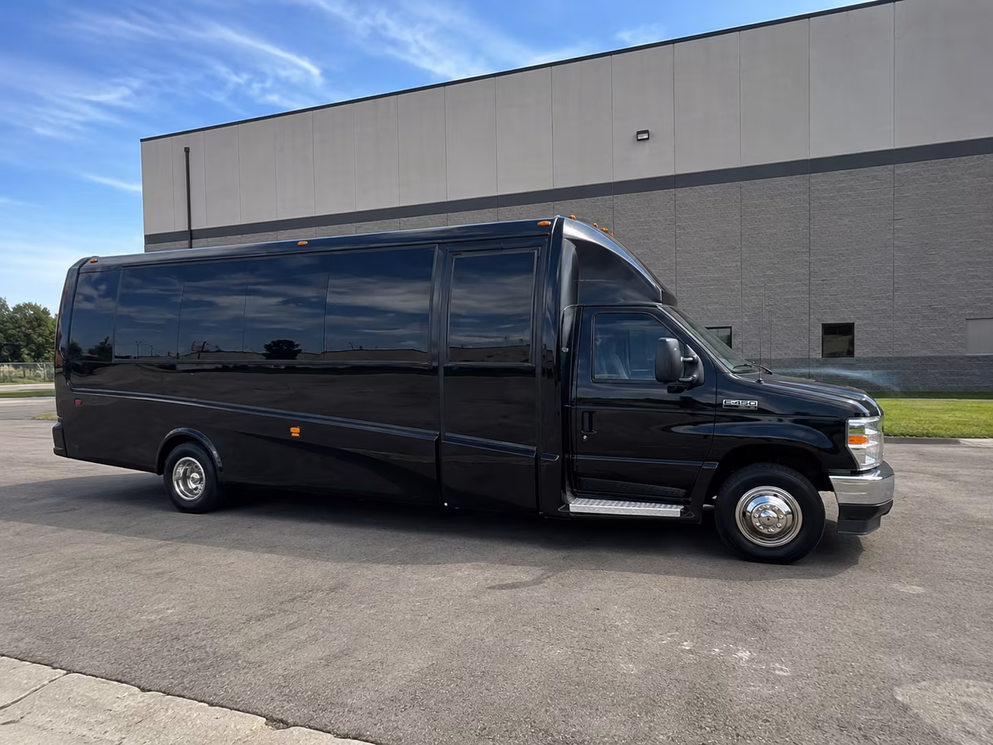 find the perfect transportation for your next corporate event 2