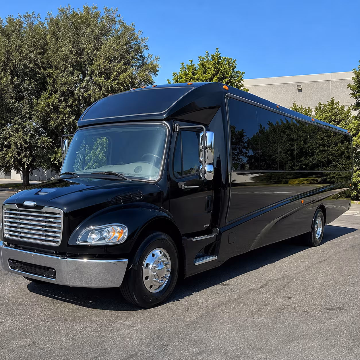 fort smith 25 passenger minibus