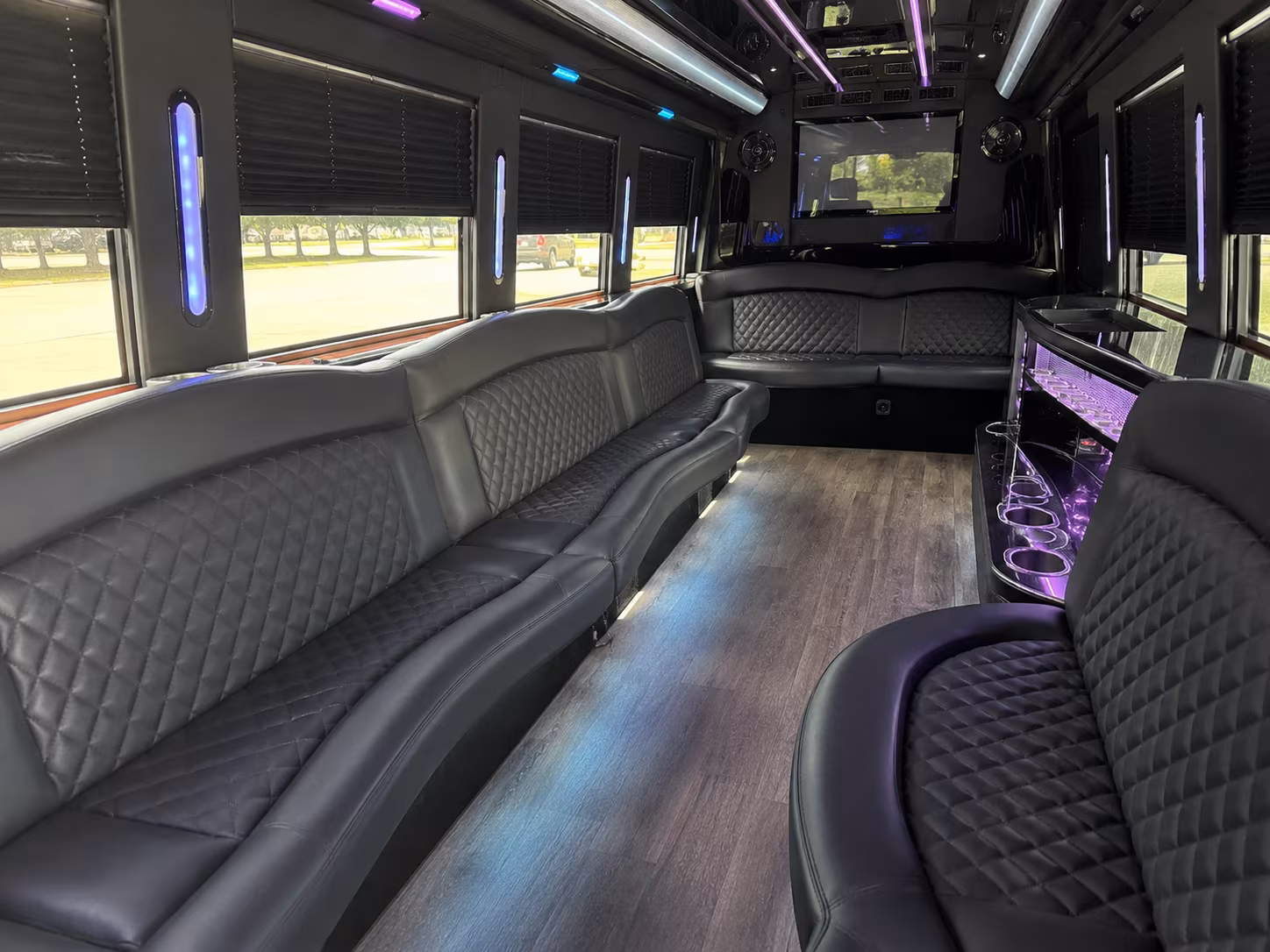fort smith holiday party bus rental